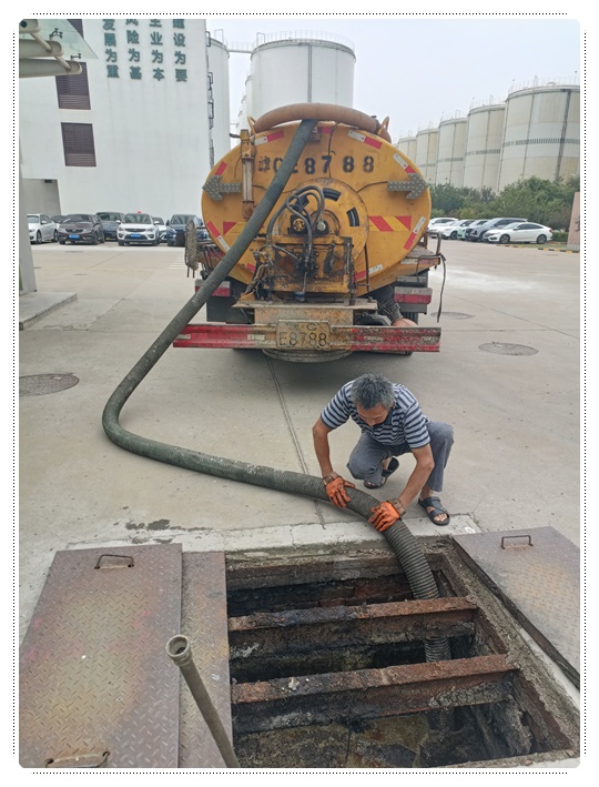 夏河隔油池清掏