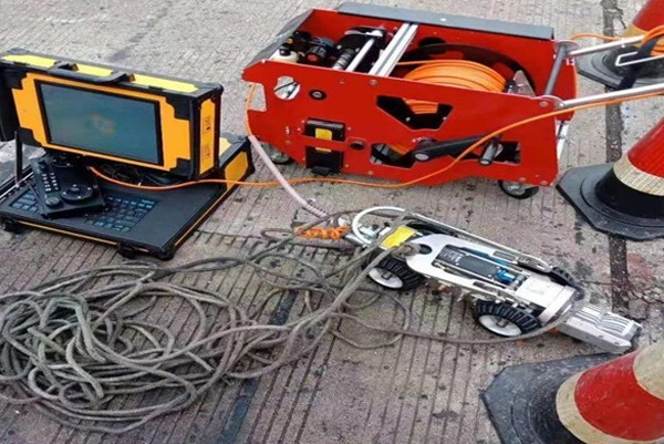 夏河CCTV管道检测机器人