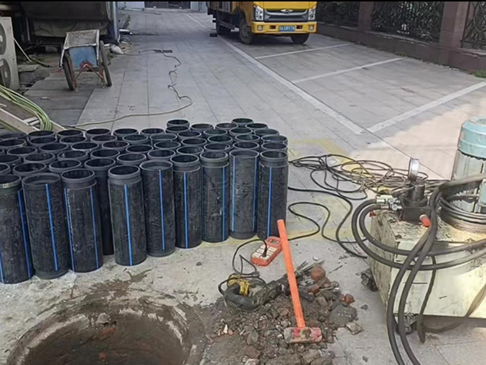 夏河PE置换管厂家 DN315置换管 非开挖管短管置换